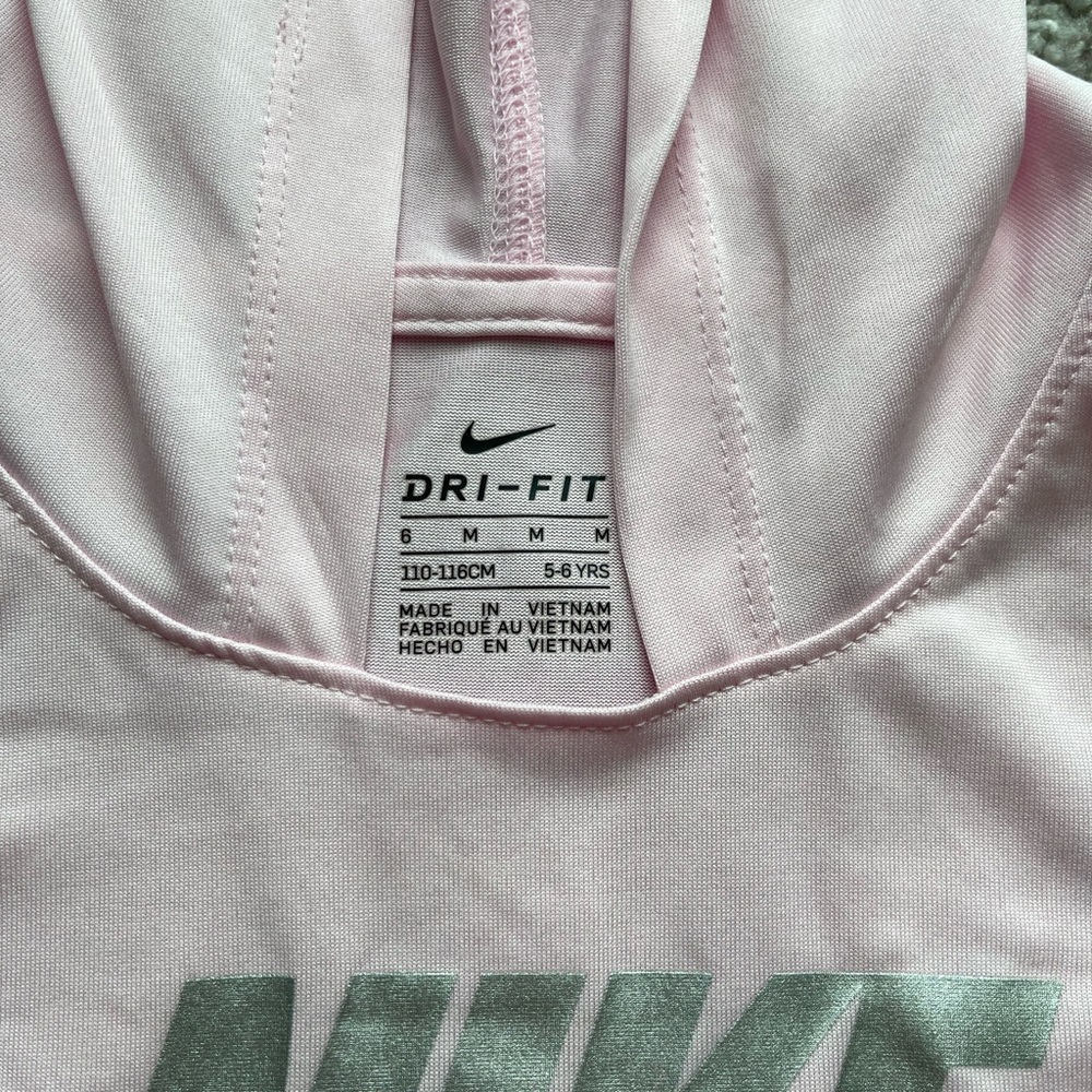 Girls Nike Set Size 6 - Picture 2 of 2